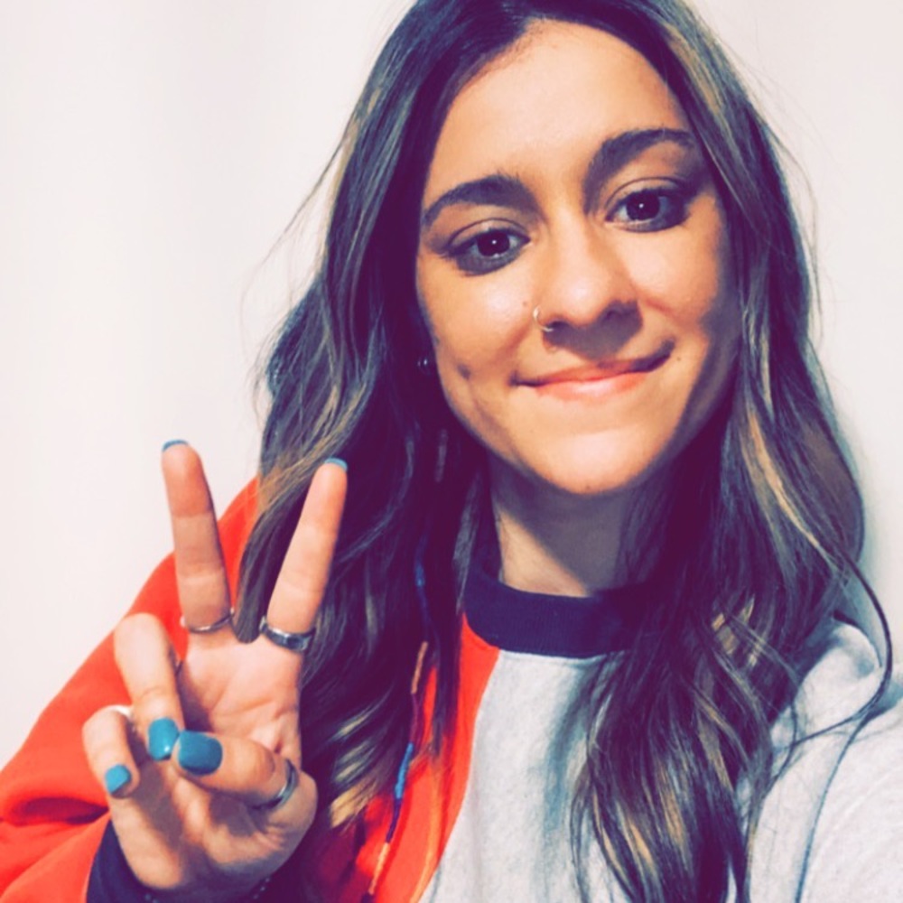 Meet your Posher, Adriee